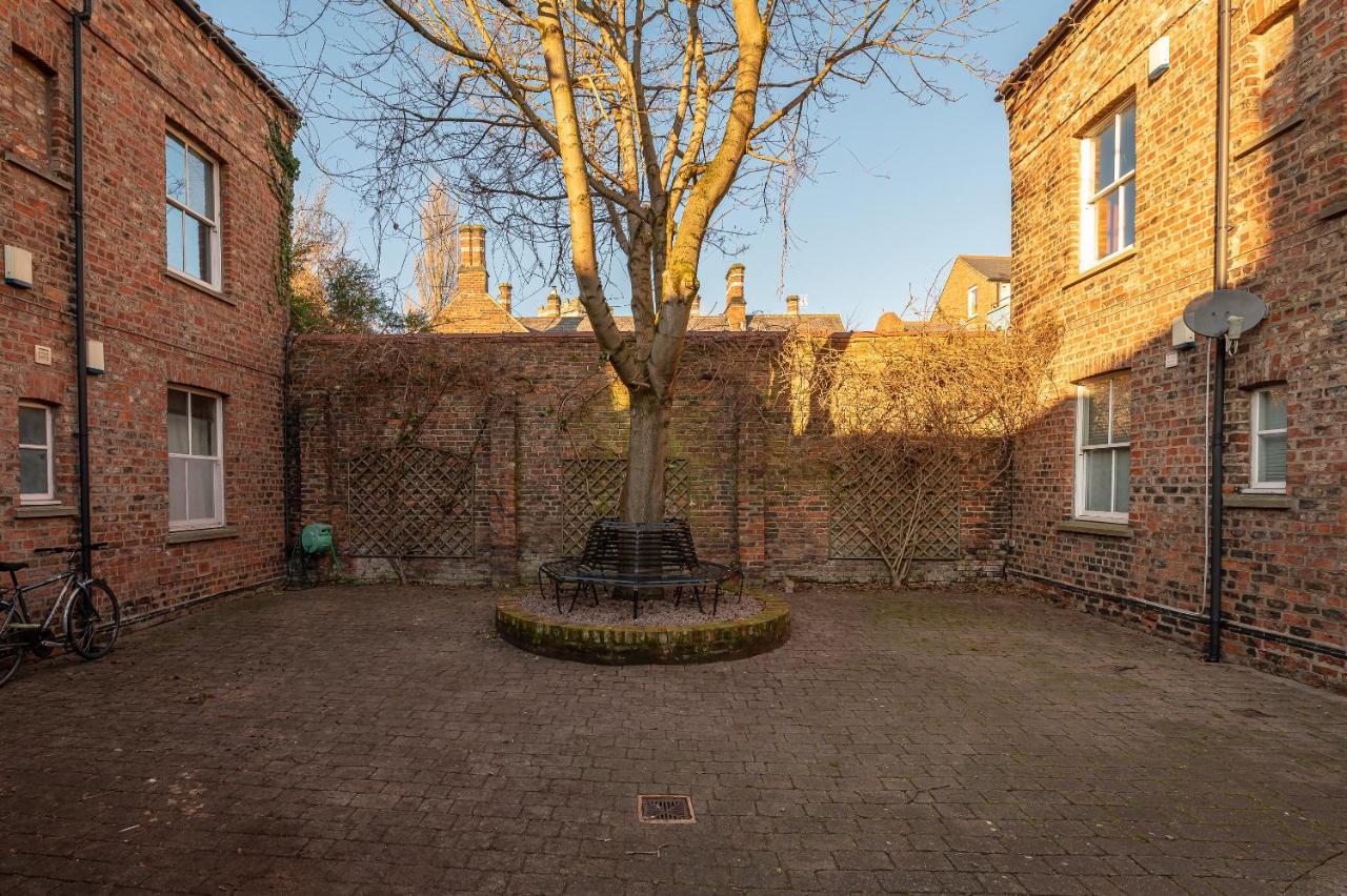 Appartement The Old Coach House à York Extérieur photo